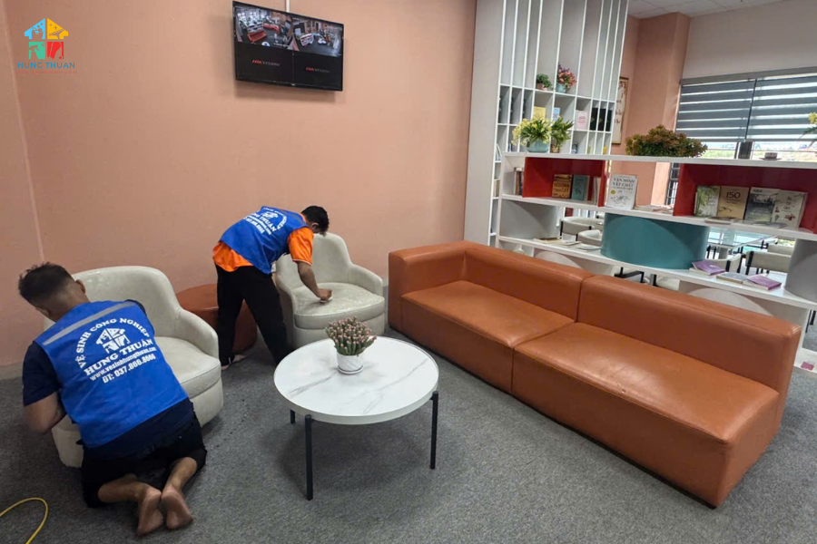 Giặt ghế sofa phường Yên Sở (12)
