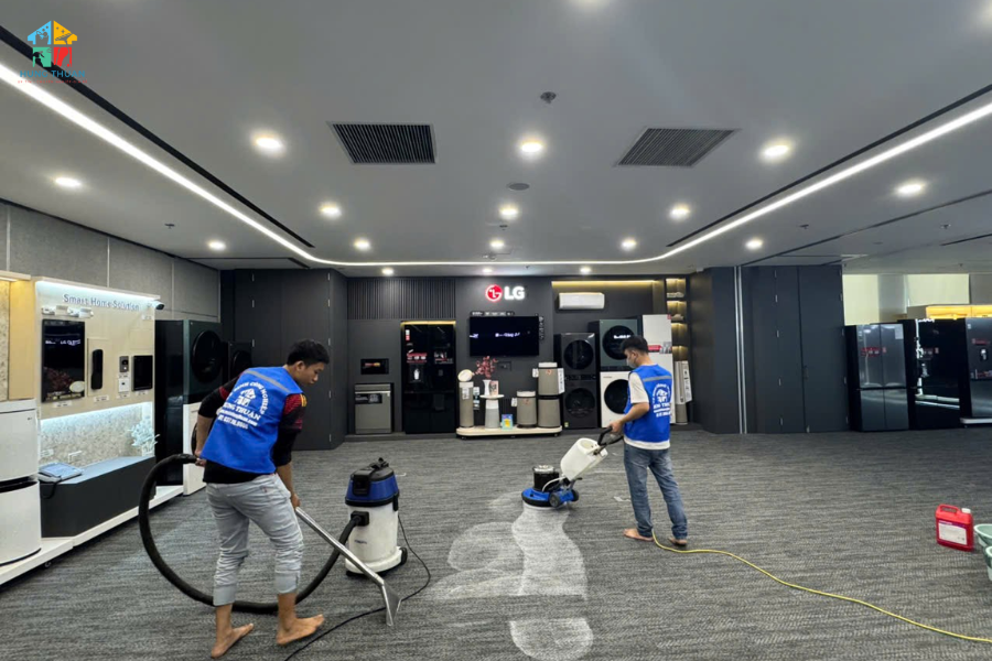 Giặt thảm văn phòng quận 7 (11)