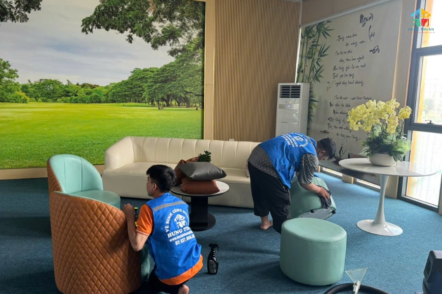 dung dich giat ghe sofa tot (13)