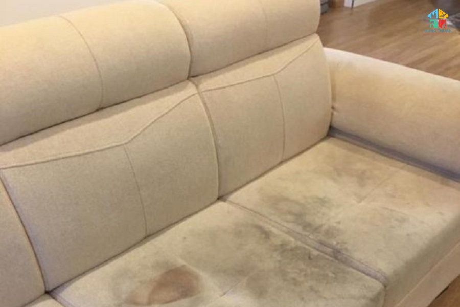 lam sach ghe sofa bi moc