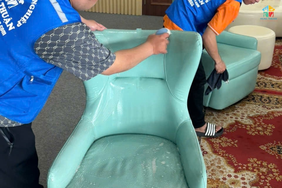 quy trinh giat ghe sofa chuyen nghiep (8)