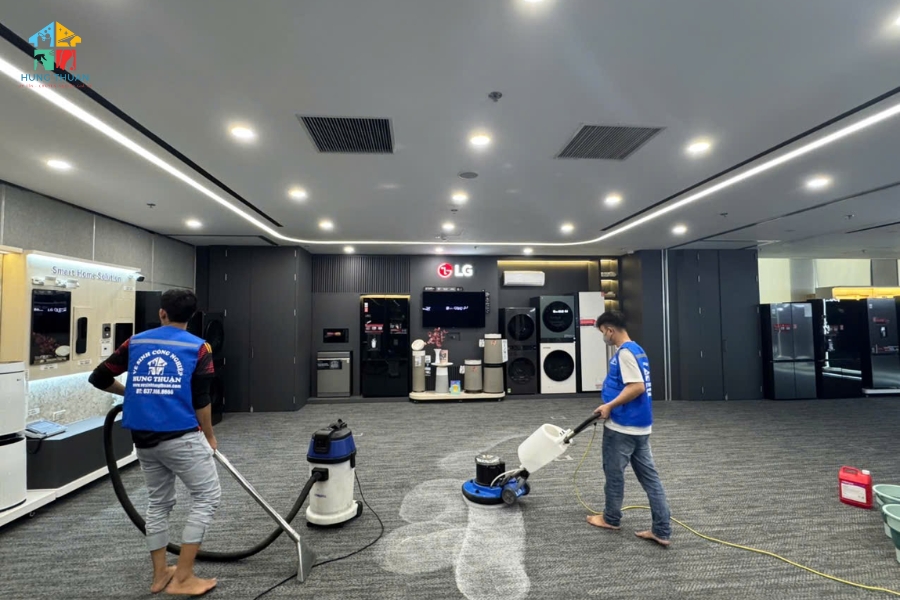 dụng cụ vệ sinh thảm văn phòng