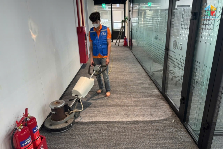 Quy trình giặt thảm Hà Nội tận nơi