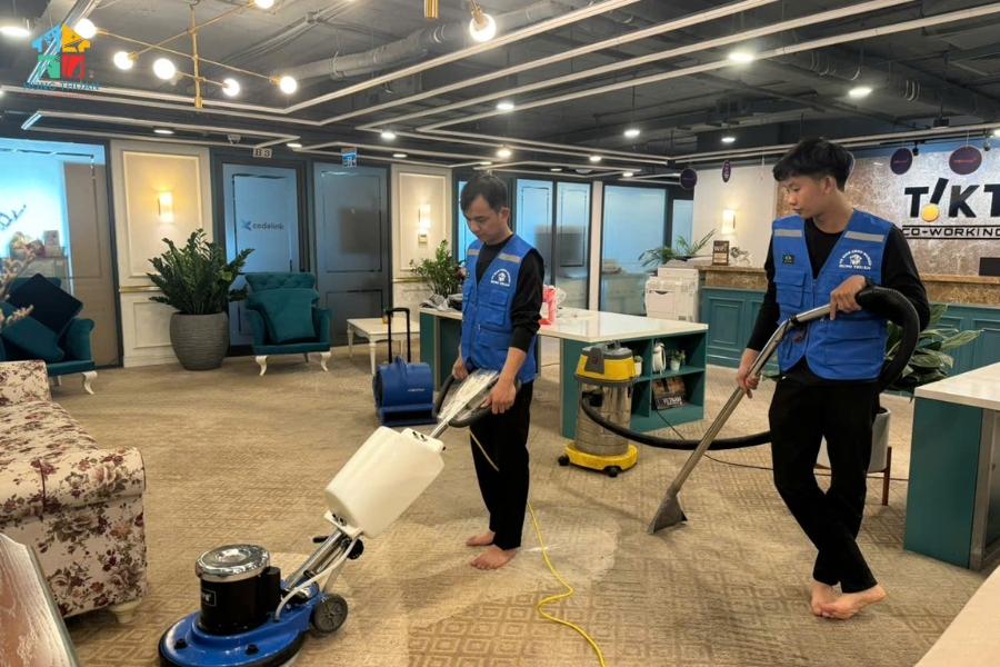 Nên tự giặt hay thuê dịch vụ vệ sinh thảm