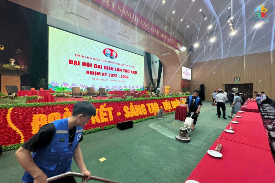 ve sinh tham su kien (3) Vệ sinh thảm sự kiện