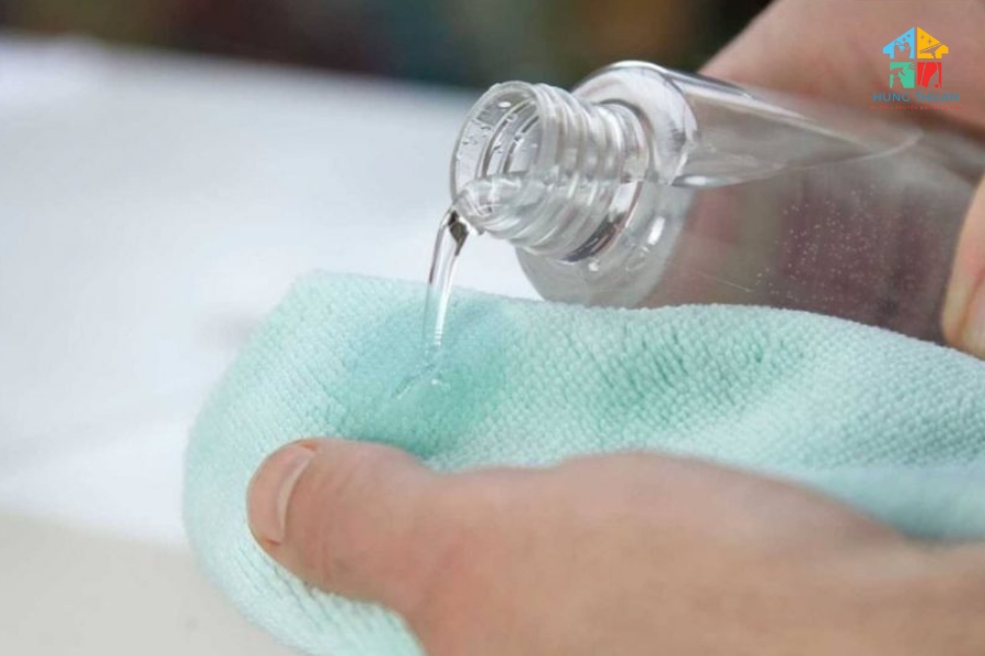 giặt nệm bị dính máu (6)