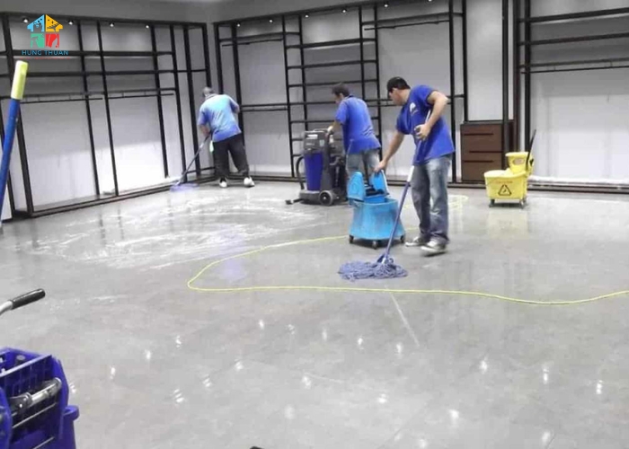 vệ sinh nhà xưởng (1) vệ sinh nhà xưởng (1)