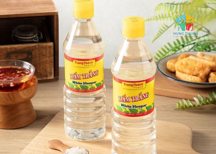 Cách dùng dấm vệ sinh nệm (2) Cách dùng dấm vệ sinh nệm (2)
