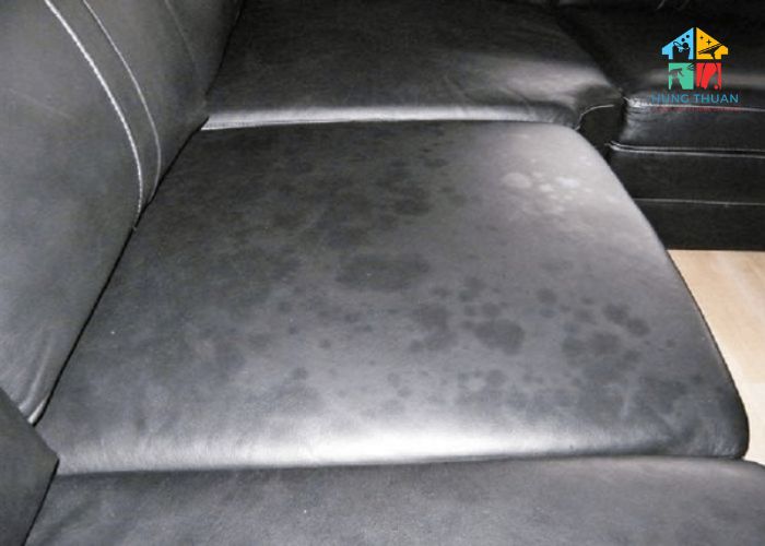 Cách làm sạch sofa giả da (2) Cách làm sạch sofa giả da (2)