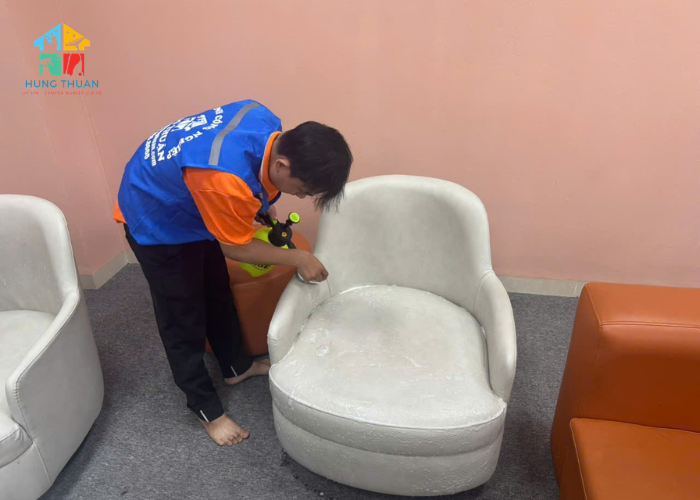 Giặt ghế sofa Điện Biên (2)