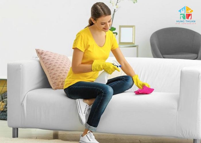 Cách vệ sinh sofa da thật (5)