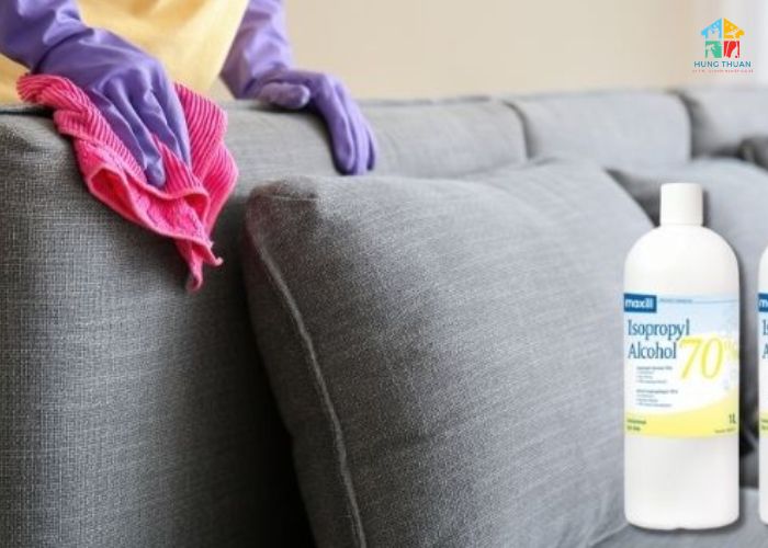 Cách làm sạch sofa nỉ bằng cồn Cách làm sạch sofa nỉ bằng cồn
