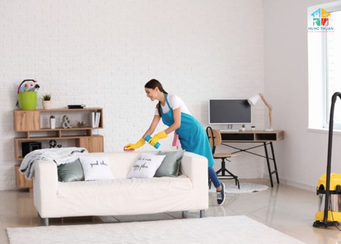 Dùng oxy già tẩy vết bẩn sofa (6)